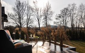 Ucieknij Do Luksusu: Villa Wola